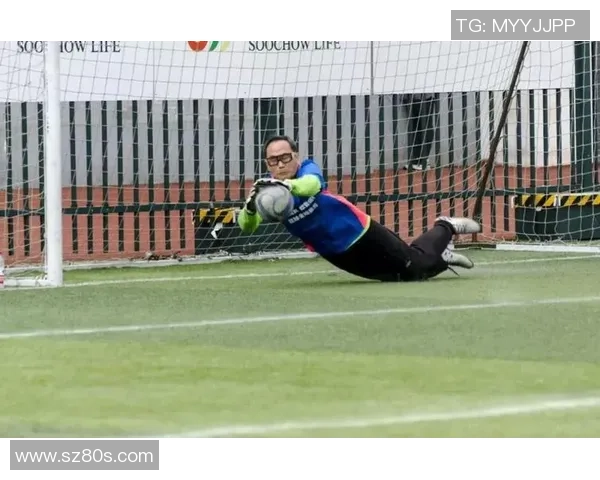 足球明星在家庭生活中是否也会感受到妻子的威严与压力探讨